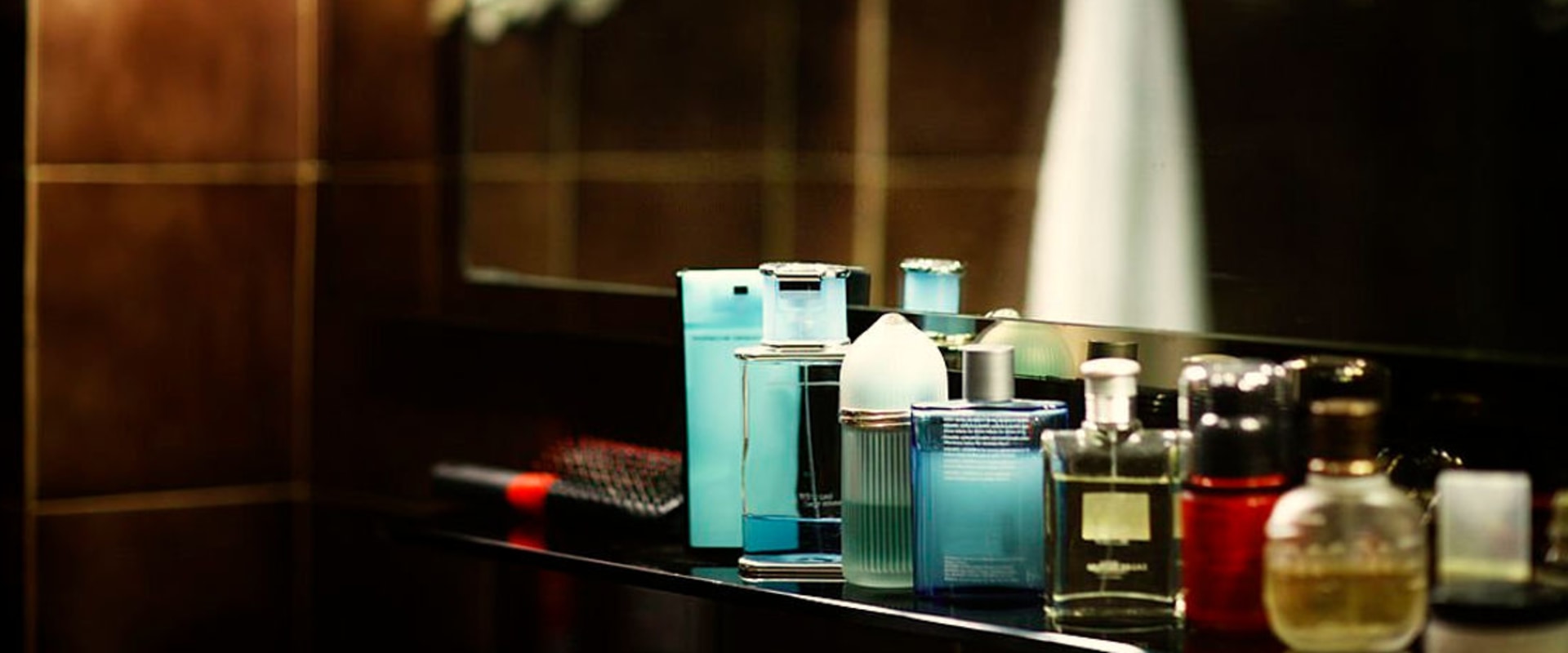 The Truth About Using Active Perfumes with Other Scented Products